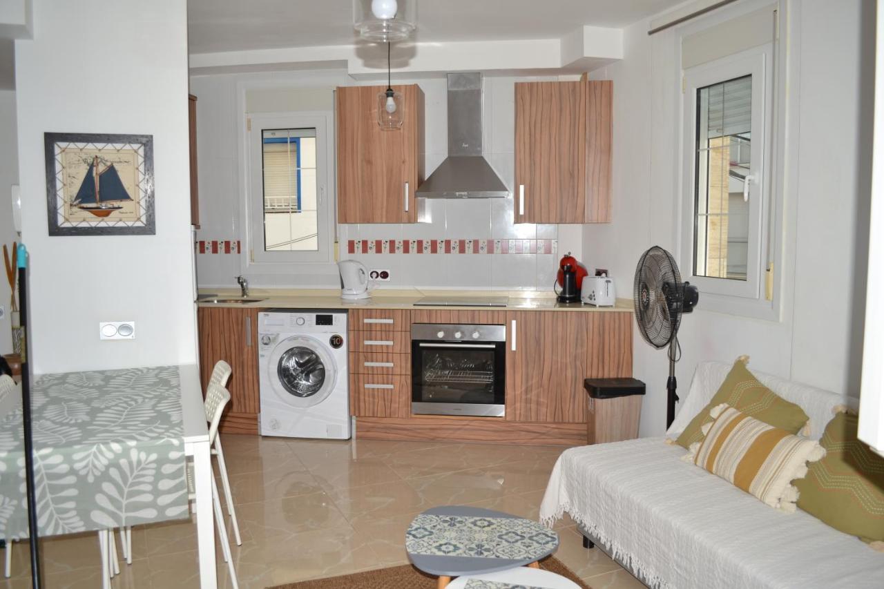 Apartamento En Primera Linea De Mar Амполья Экстерьер фото