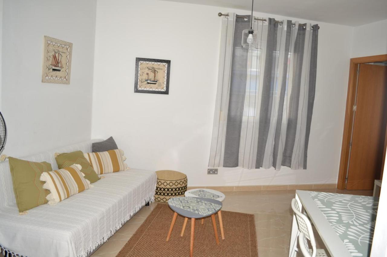 Apartamento En Primera Linea De Mar Амполья Экстерьер фото